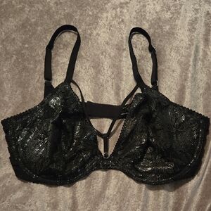 Victoria's Secret Very Sexy Unlined Plunge 36D Metallic Lace